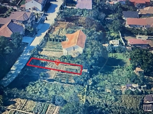 Teren de constructii intre case, in Medias cu utilitatile in apropiere