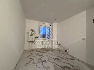 Apartament cu 2 camere, semidecomandat,centrala termica, zona Sagului