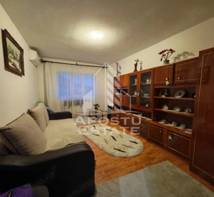 Apartament cu 2 camere, centrala proprie, zona Lipovei