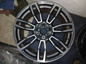 Janta 19 8.5J ЕТ29 LA Rim BMW 5 i5 G60 G61 Style 935M