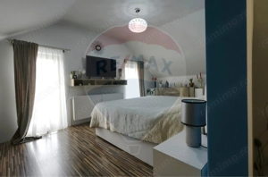 Apartament cu 3 camere de vânzare - imagine 19