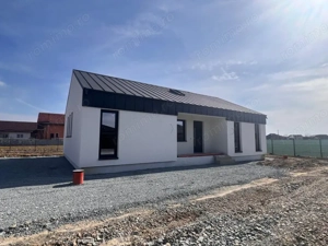 Casă individuală, Mocira, teren 5 ari!