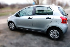 Toyota Yaris 1.3 benzina fiabila - imagine 5