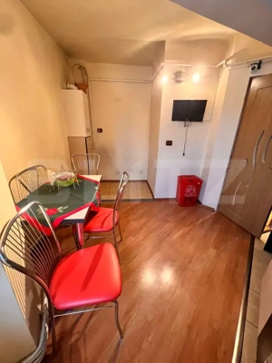 Apartament 2 camere decomandat etaj 1 - imagine 4