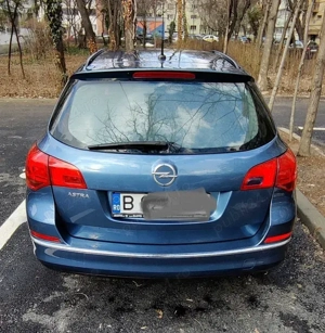 Opel Astra J Sports Tourer 1.6 benzina - imagine 3