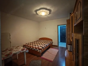 Garsoniera zona Milcov