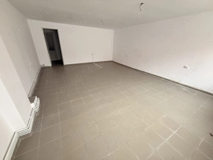 Apartament 2 camere spatiu birouri - imagine 3