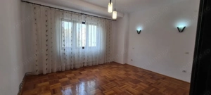 4 camere - Armeneasca - locuinta/birouri - imagine 2