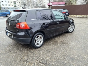 Wolkswagen Golf 5 Diesel 1.9 TDi,105 CP.  Este in stare perfect estetic cat si tehnic,fara erori in  - imagine 5