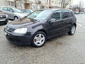 Wolkswagen Golf 5 Diesel 1.9 TDi,105 CP.  Este in stare perfect estetic cat si tehnic,fara erori in  - imagine 4