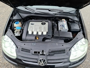 Wolkswagen Golf 5 Diesel 1.9 TDi,105 CP.  Este in stare perfect estetic cat si tehnic,fara erori in  - imagine 3