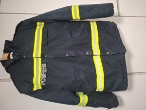 Ținută pompieri - imagine 2