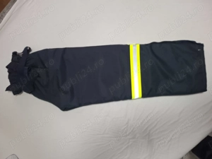 Ținută pompieri - imagine 3