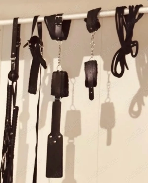 Alina Ts ! Dominare pentru sclavi ! am si acesori . Fara limite  - imagine 5