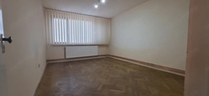 Disponibil imediat!!   Apartament cu potențial excelent și priveliște superbă! - imagine 4