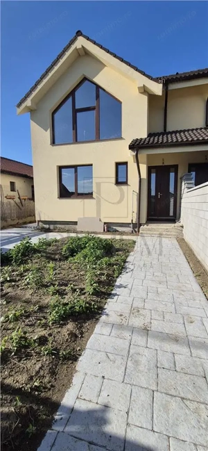 Duplex superb - zona foarte buna - aproape de toate zonele de interes