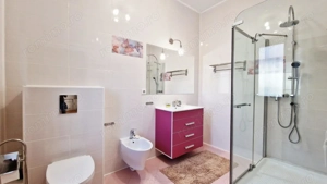 Vila P+1, 6 camere, teren 940mp, Otopeni-23 August - imagine 9