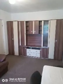 Vând apartament 3 camere