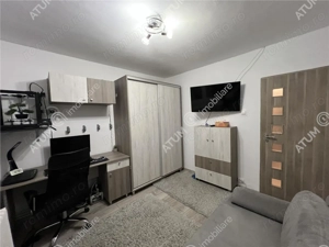 Apartament cu 2 camere decomandate si pivnita zona Terezian din Sibiu - imagine 2