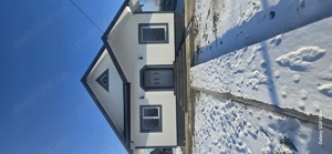 Casă de vânzare in comuna Voinești 