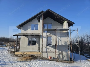 Casa 5 camere in zona Valea Adanca