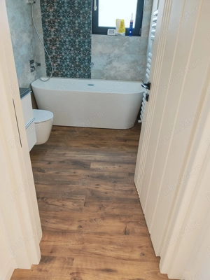 Montaj parchet laminat, SPC  LVT, plinta MDF PVC, sistem trepte.