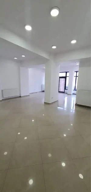 Inchiriez Spatiu Comercial Onesti