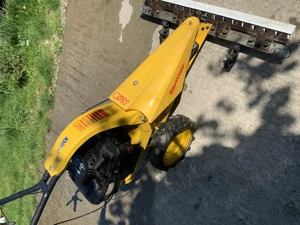 Vand unelte agricole