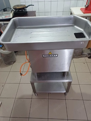 Vând utilaje profesionale pentru carmangerii in stare foarte bună  - imagine 2