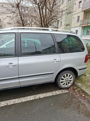 vând Volkswagen sharan 2008 - imagine 3