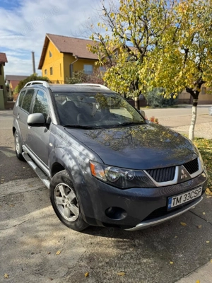 Vind Mitsubishi Outlander 2000 diesel 