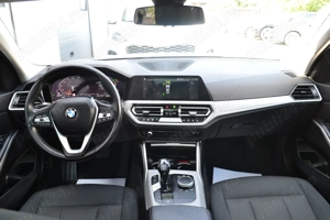 BMW 320d X-Drive Advantage - imagine 16