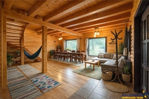 FILM! Rezidenta pe apreciabile conditii, in statiunea Sugas Bai, Covasna