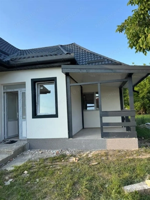 Casa pe un nivel 100 mp Renovata - imagine 3
