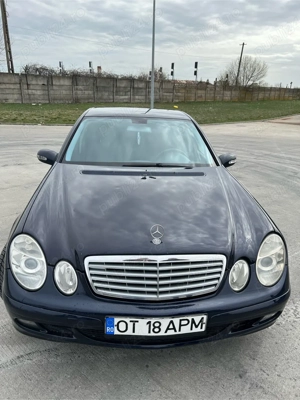 vand mercedesE220 - imagine 3