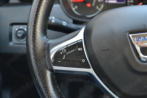 Dacia Duster 1.5 Blue-DCI 4WD Comfort - imagine 13