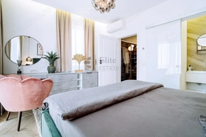 Penthouse de lux 530 mp ultracentral in Oradea - imagine 25