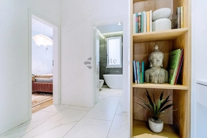 Penthouse de lux 530 mp ultracentral in Oradea - imagine 19