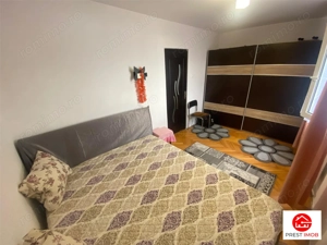 Apartament cu doua camere de vanzare in Dambu - imagine 3