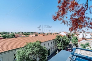 Penthouse de lux 530 mp ultracentral in Oradea - imagine 42