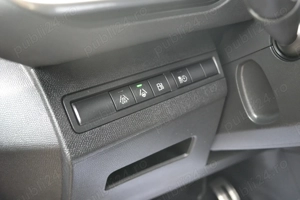 Peugeot 3008 Plug-In Hybrid 225 e-EAT8 GT - imagine 10