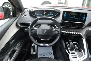 Peugeot 3008 Plug-In Hybrid 225 e-EAT8 GT - imagine 12