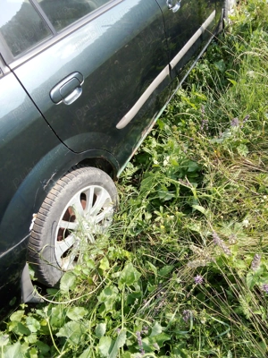 Mazda Premacy 2004 – pornește – ideală pentru piese / dezmembrat - imagine 2