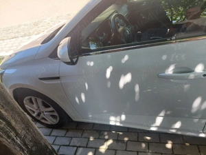 Renault megane Bosse Edition 1.5 Dci an 2021 - imagine 3