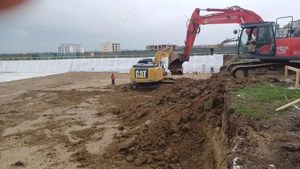 Excavatii fundatii, utilitati, sapaturi - utilaje cu operator