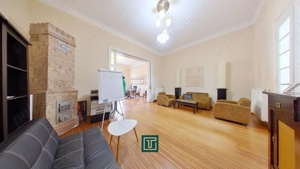 Apartament cu personalitate cu 2 camere cu terasă în centrul Aradului - imagine 2