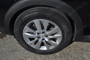 Peugeot 3008 1.5 Blue-HDI EAT8 Active Pack - imagine 18