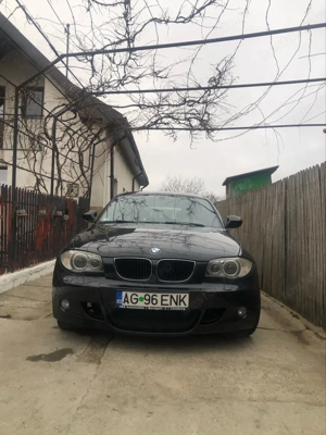 BMW seria 1 2.0 benzina M pachet - imagine 9