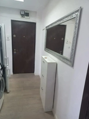 inchiriez apartament, 1300 lei  luna