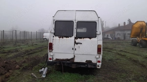 Dezmembrez Mercedes 410D  - imagine 2